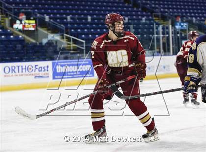 Thumbnail 2 in Boston College High vs. Notre Dame Catholic (Notre Dame New Year's Invitational Final) photogallery.