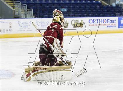 Thumbnail 3 in Boston College High vs. Notre Dame Catholic (Notre Dame New Year's Invitational Final) photogallery.