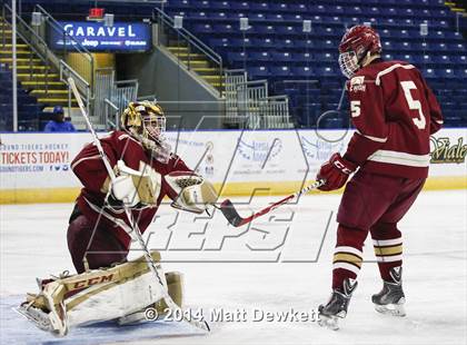 Thumbnail 3 in Boston College High vs. Notre Dame Catholic (Notre Dame New Year's Invitational Final) photogallery.