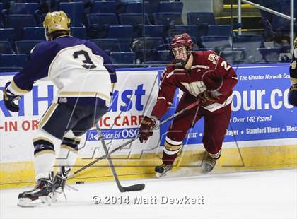 Thumbnail 2 in Boston College High vs. Notre Dame Catholic (Notre Dame New Year's Invitational Final) photogallery.