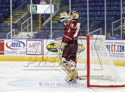 Thumbnail 3 in Boston College High vs. Notre Dame Catholic (Notre Dame New Year's Invitational Final) photogallery.