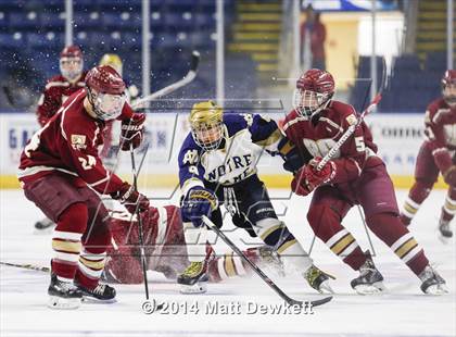 Thumbnail 2 in Boston College High vs. Notre Dame Catholic (Notre Dame New Year's Invitational Final) photogallery.