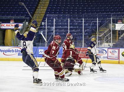 Thumbnail 1 in Boston College High vs. Notre Dame Catholic (Notre Dame New Year's Invitational Final) photogallery.