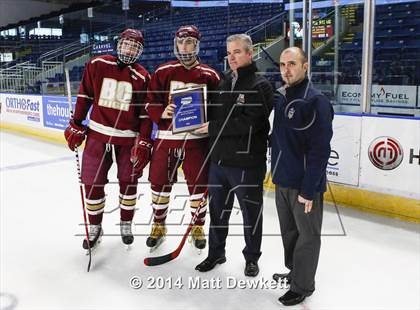 Thumbnail 2 in Boston College High vs. Notre Dame Catholic (Notre Dame New Year's Invitational Final) photogallery.