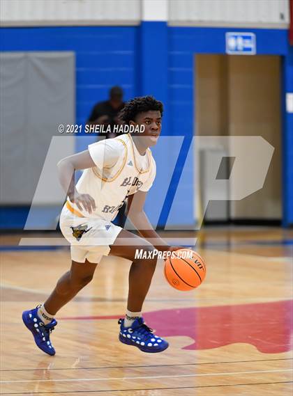 Thumbnail 1 in Auburndale vs Calvary Christian (Sunbash Tournament) photogallery.