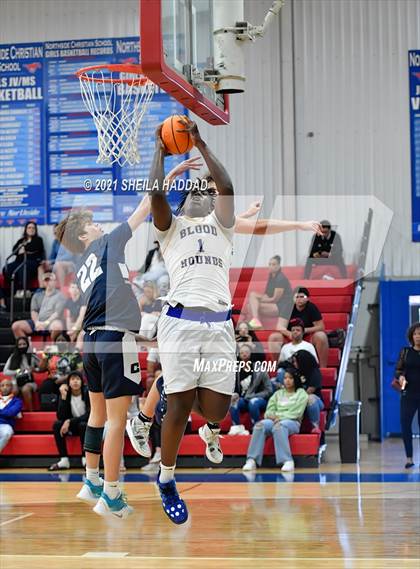 Thumbnail 1 in Auburndale vs Calvary Christian (Sunbash Tournament) photogallery.
