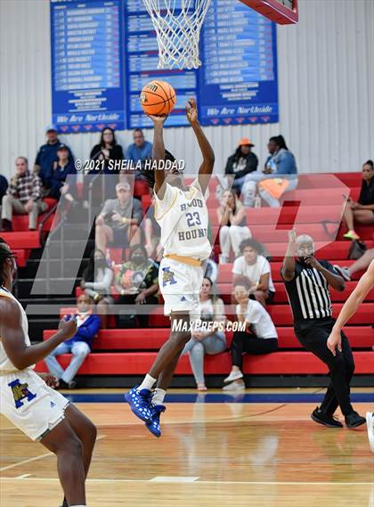 Thumbnail 3 in Auburndale vs Calvary Christian (Sunbash Tournament) photogallery.