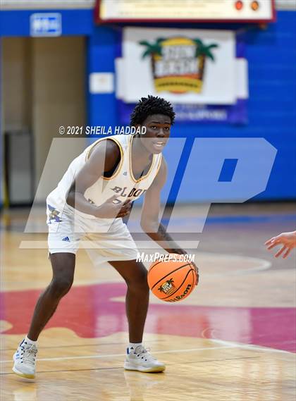 Thumbnail 3 in Auburndale vs Calvary Christian (Sunbash Tournament) photogallery.