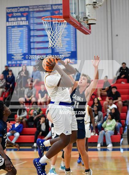 Thumbnail 2 in Auburndale vs Calvary Christian (Sunbash Tournament) photogallery.