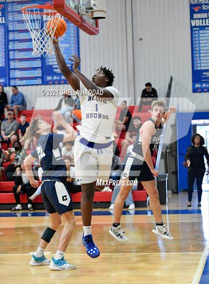 Thumbnail 3 in Auburndale vs Calvary Christian (Sunbash Tournament) photogallery.