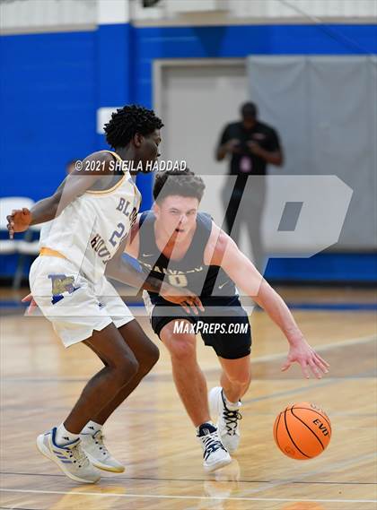 Thumbnail 3 in Auburndale vs Calvary Christian (Sunbash Tournament) photogallery.