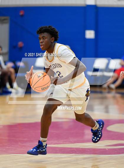 Thumbnail 2 in Auburndale vs Calvary Christian (Sunbash Tournament) photogallery.