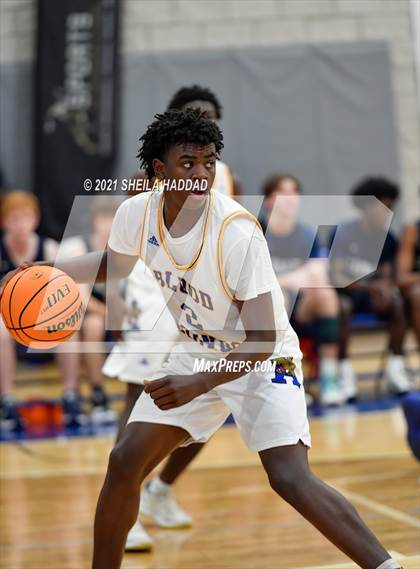 Thumbnail 1 in Auburndale vs Calvary Christian (Sunbash Tournament) photogallery.