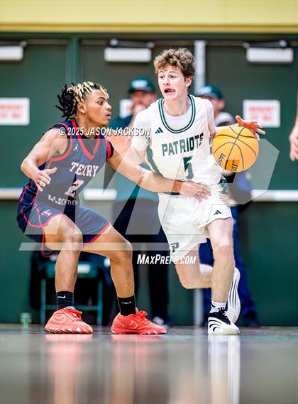 Thumbnail 2 in Terry Sanford @ Pinecrest photogallery.