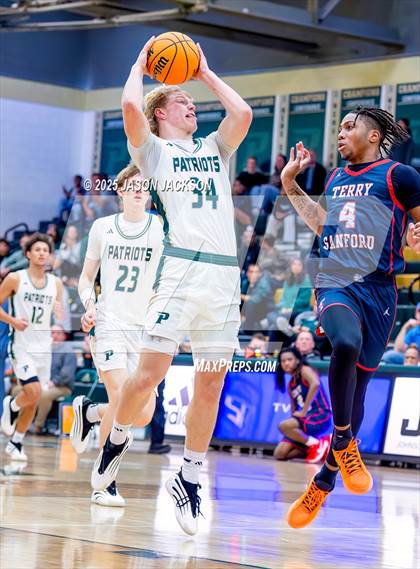 Thumbnail 3 in Terry Sanford @ Pinecrest photogallery.