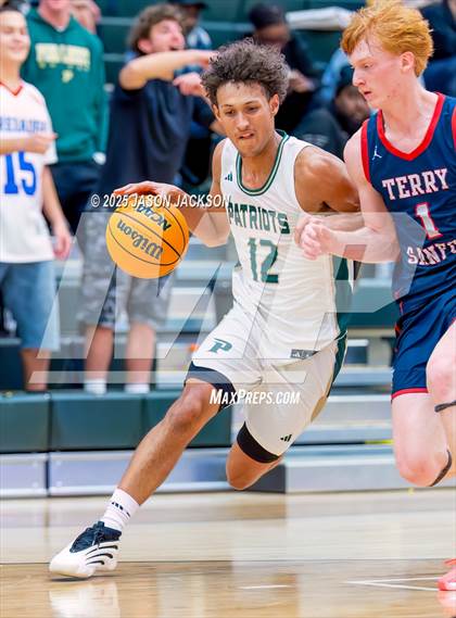 Thumbnail 2 in Terry Sanford @ Pinecrest photogallery.