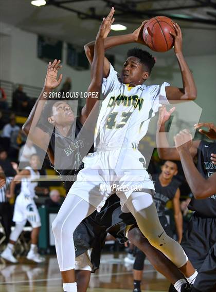 Thumbnail 3 in Damien vs. Moreau Catholic (The Classic at Damien) photogallery.