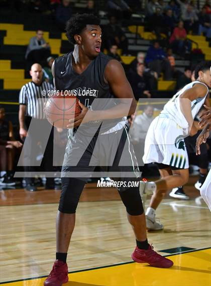Thumbnail 2 in Damien vs. Moreau Catholic (The Classic at Damien) photogallery.