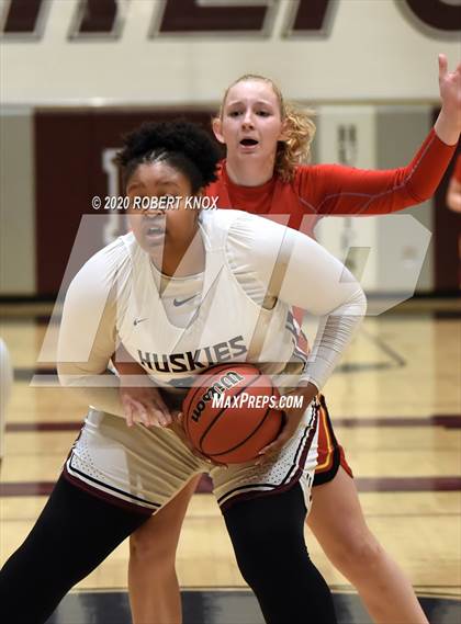 Thumbnail 2 in Chaparral vs Hamilton (AIA 6A Quarterfinal) photogallery.