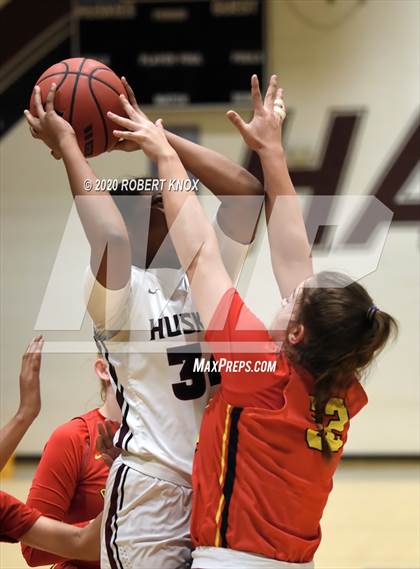 Thumbnail 1 in Chaparral vs Hamilton (AIA 6A Quarterfinal) photogallery.