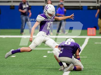 Thumbnail 3 in Refugio vs. Mason (UIL 2A Quarterfinal Playoffs) photogallery.