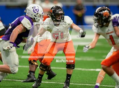 Thumbnail 1 in Refugio vs. Mason (UIL 2A Quarterfinal Playoffs) photogallery.