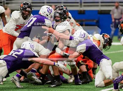 Thumbnail 1 in Refugio vs. Mason (UIL 2A Quarterfinal Playoffs) photogallery.