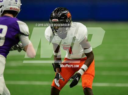 Thumbnail 3 in Refugio vs. Mason (UIL 2A Quarterfinal Playoffs) photogallery.