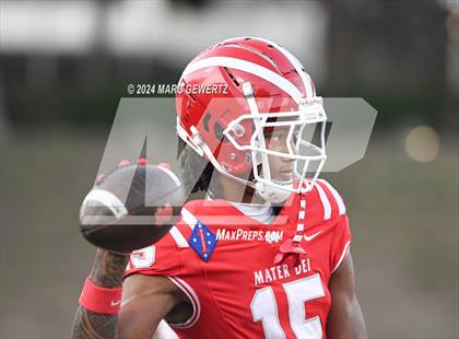 Thumbnail 1 in Bishop Gorman @ Mater Dei photogallery.