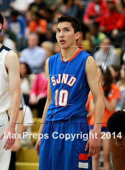 Thumbnail 3 in Central Catholic vs. St. Joseph Notre Dame (CIF NorCal Regional D5 Final) photogallery.