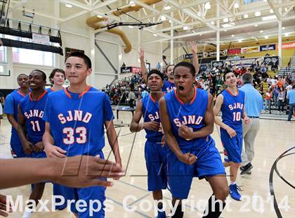 Thumbnail 1 in Central Catholic vs. St. Joseph Notre Dame (CIF NorCal Regional D5 Final) photogallery.