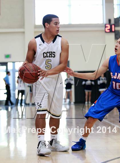 Thumbnail 1 in Central Catholic vs. St. Joseph Notre Dame (CIF NorCal Regional D5 Final) photogallery.