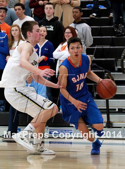 Thumbnail 1 in Central Catholic vs. St. Joseph Notre Dame (CIF NorCal Regional D5 Final) photogallery.