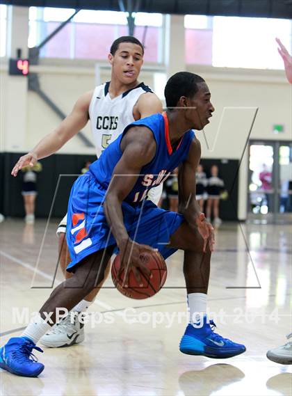 Thumbnail 1 in Central Catholic vs. St. Joseph Notre Dame (CIF NorCal Regional D5 Final) photogallery.