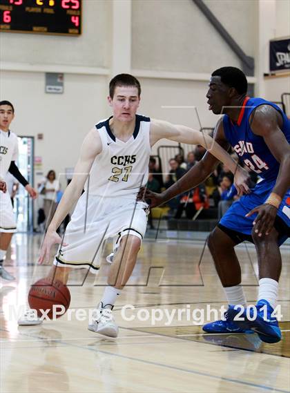 Thumbnail 2 in Central Catholic vs. St. Joseph Notre Dame (CIF NorCal Regional D5 Final) photogallery.