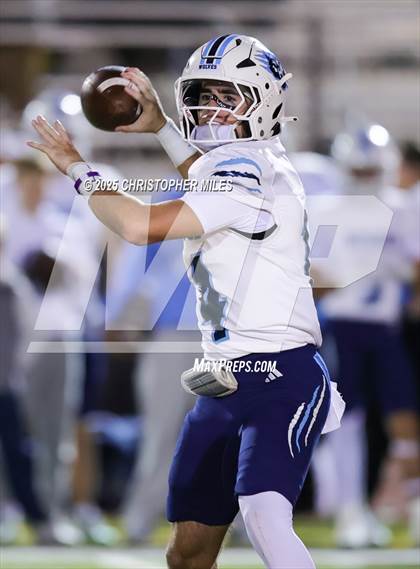 Thumbnail 2 in West Plains @ Lampasas (UIL 4A D1 Football Area) photogallery.