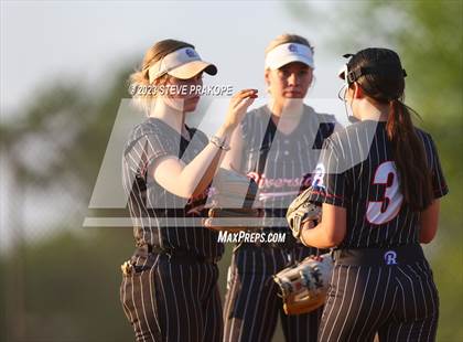 Thumbnail 2 in Riverside @ Woodgrove (VHSL Class 5 Region D Region Final) photogallery.