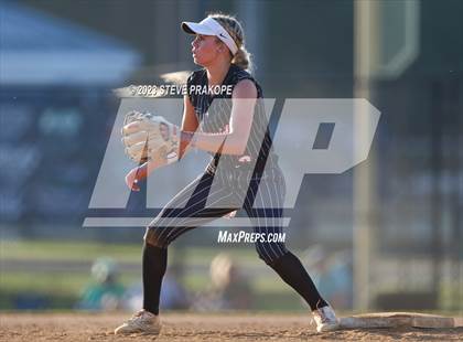 Thumbnail 1 in Riverside @ Woodgrove (VHSL Class 5 Region D Region Final) photogallery.