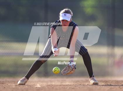 Thumbnail 2 in Riverside @ Woodgrove (VHSL Class 5 Region D Region Final) photogallery.