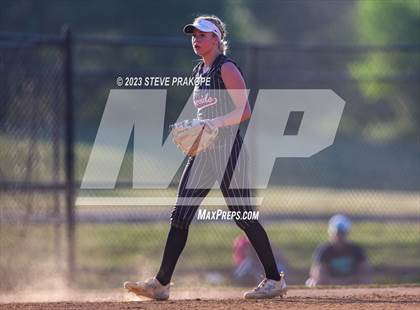 Thumbnail 1 in Riverside @ Woodgrove (VHSL Class 5 Region D Region Final) photogallery.