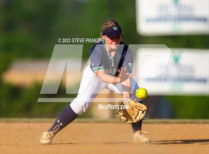 Thumbnail 3 in Riverside @ Woodgrove (VHSL Class 5 Region D Region Final) photogallery.