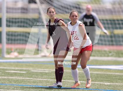 Thumbnail 2 in Round Rock vs. Taft (UIL 6A Soccer Regional Semifinal) photogallery.