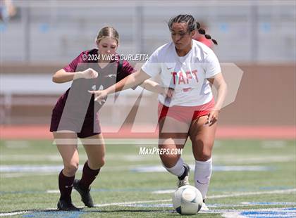 Thumbnail 1 in Round Rock vs. Taft (UIL 6A Soccer Regional Semifinal) photogallery.