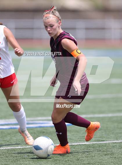 Thumbnail 1 in Round Rock vs. Taft (UIL 6A Soccer Regional Semifinal) photogallery.