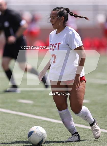 Thumbnail 1 in Round Rock vs. Taft (UIL 6A Soccer Regional Semifinal) photogallery.