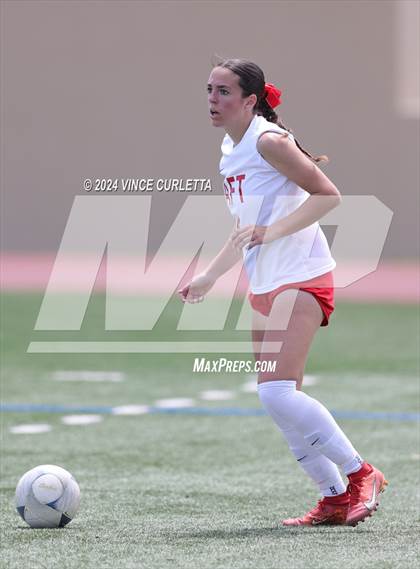 Thumbnail 2 in Round Rock vs. Taft (UIL 6A Soccer Regional Semifinal) photogallery.