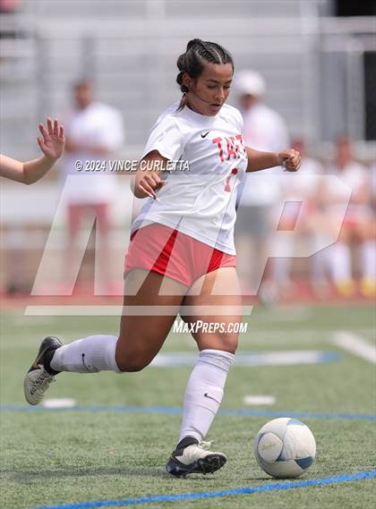 Thumbnail 1 in Round Rock vs. Taft (UIL 6A Soccer Regional Semifinal) photogallery.