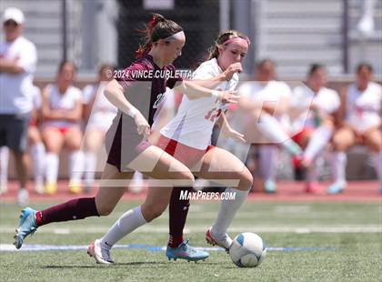 Thumbnail 1 in Round Rock vs. Taft (UIL 6A Soccer Regional Semifinal) photogallery.