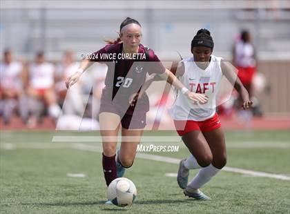 Thumbnail 3 in Round Rock vs. Taft (UIL 6A Soccer Regional Semifinal) photogallery.