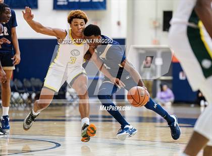 Thumbnail 3 in Calvary Christian Academy vs. Roselle Catholic (Metro Classic) photogallery.